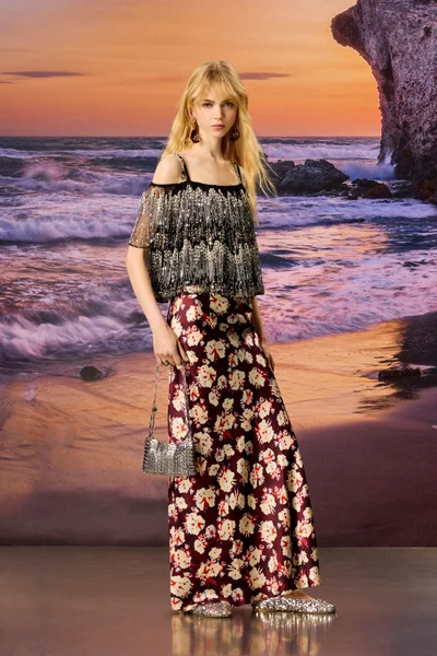 Look 1